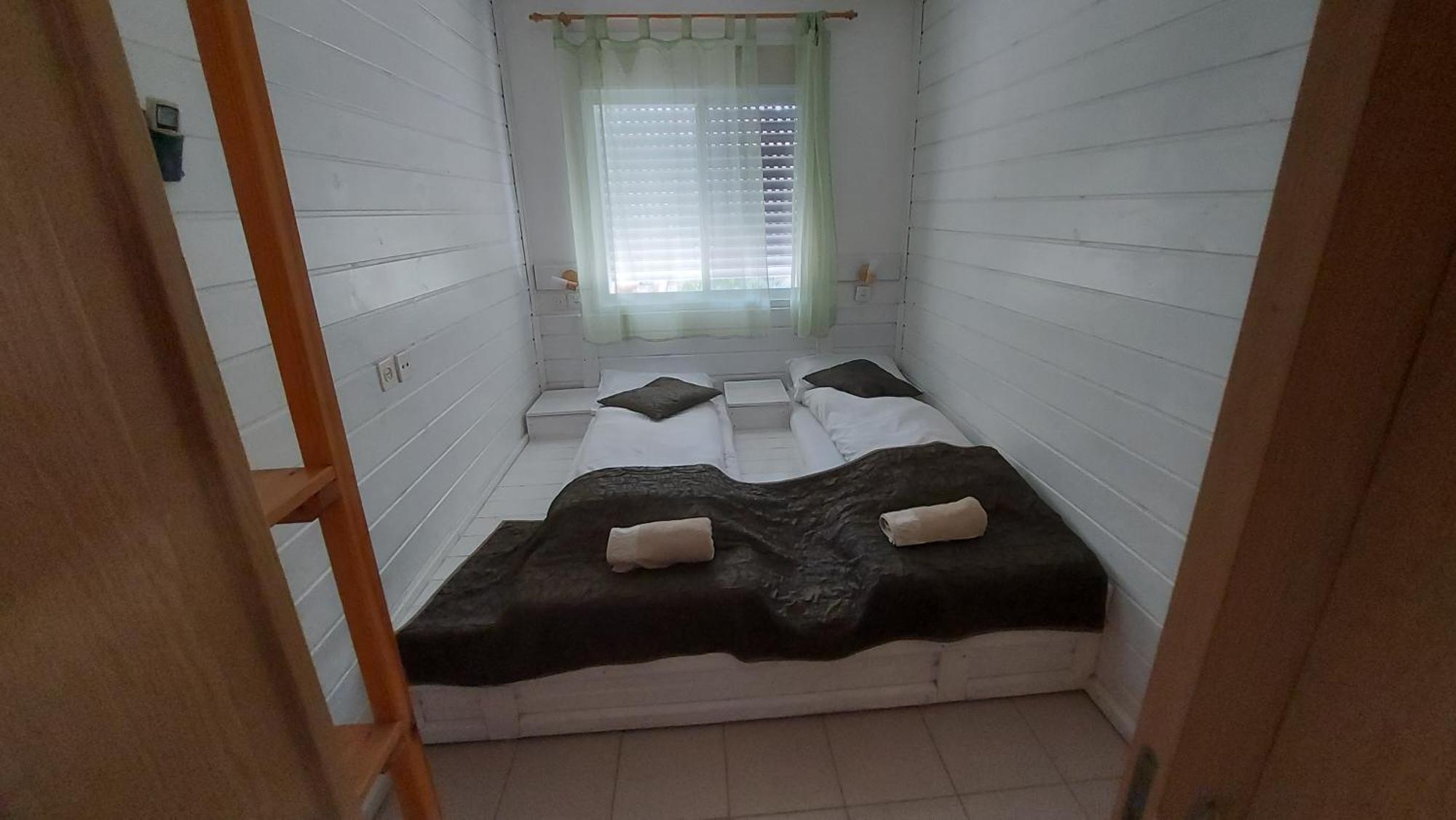 Pundak guesthouse Ramot Bagian luar foto